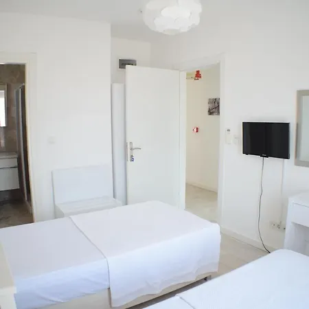 Couette-café Forever Boutique (adults Only) Alaçatı