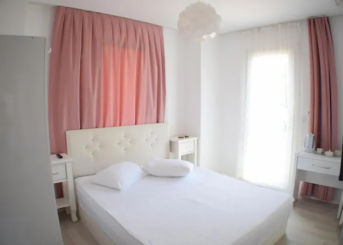 Bed & Breakfast Forever Boutique (adults Only) Alaçatı